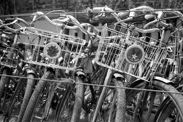 Parking à vélo Vietnamien 01 c. Patrick Vianès 2006